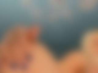 adrianna777's Live Sex Cam Show