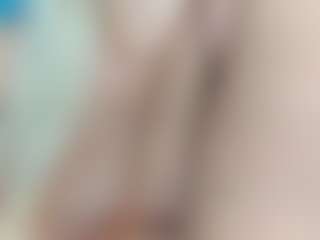 adrianna777's Live Sex Cam Show