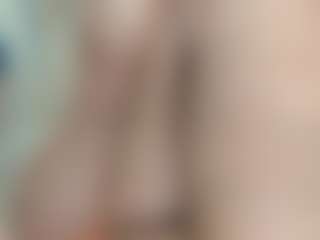 adrianna777's Live Sex Cam Show
