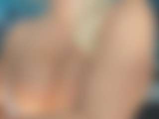 adrianna777's Live Sex Cam Show