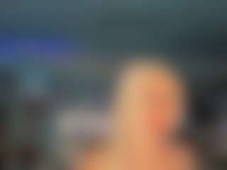 adrianna777's Live Sex Cam Show