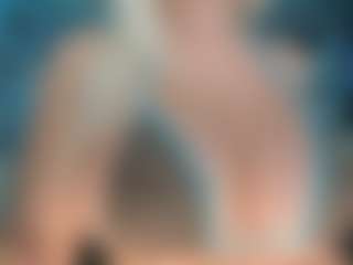 adrianna777's Live Sex Cam Show