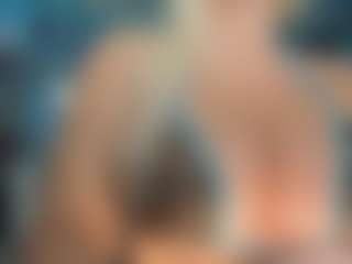 adrianna777's Live Sex Cam Show