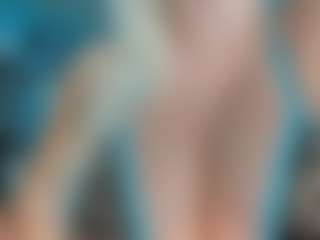 adrianna777's Live Sex Cam Show