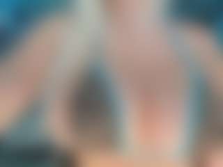 adrianna777's Live Sex Cam Show