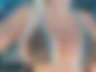 adrianna777's Live Sex Cam Show