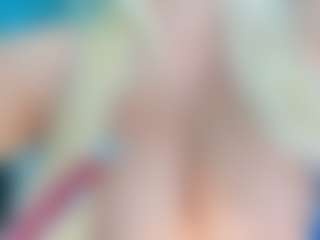 adrianna777's Live Sex Cam Show
