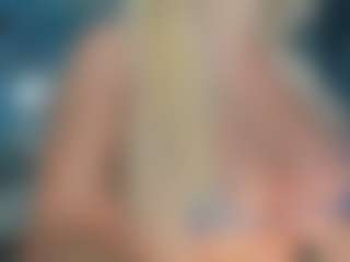adrianna777's Live Sex Cam Show