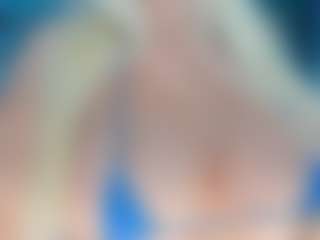 adrianna777's Live Sex Cam Show