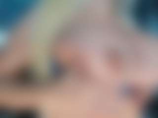 adrianna777's Live Sex Cam Show