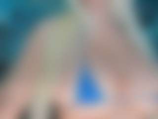 adrianna777's Live Sex Cam Show