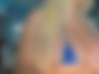 adrianna777's Live Sex Cam Show
