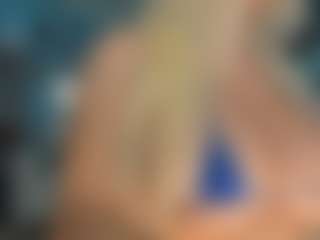 adrianna777's Live Sex Cam Show