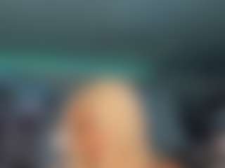 adrianna777's Live Sex Cam Show