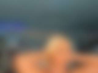 adrianna777's Live Sex Cam Show