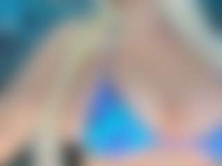adrianna777's Live Sex Cam Show