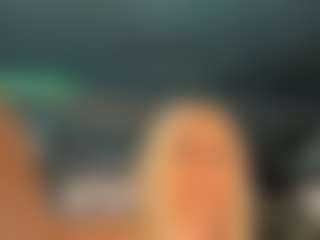 adrianna777's Live Sex Cam Show