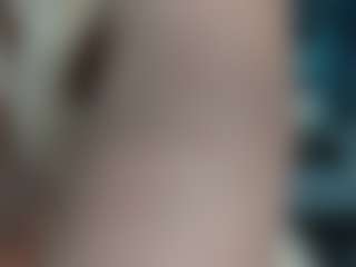 adrianna777's Live Sex Cam Show