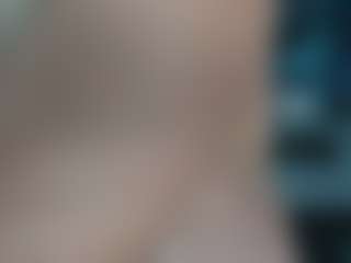 adrianna777's Live Sex Cam Show