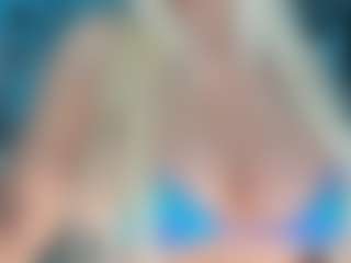 adrianna777's Live Sex Cam Show