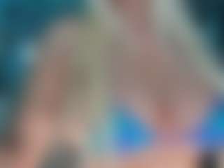adrianna777's Live Sex Cam Show