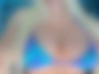 adrianna777's Live Sex Cam Show