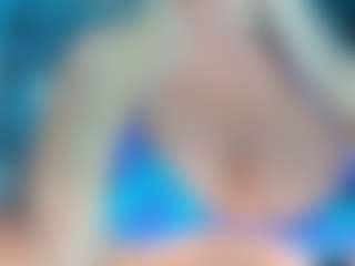 adrianna777's Live Sex Cam Show