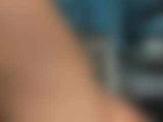 adrianna777's Live Sex Cam Show