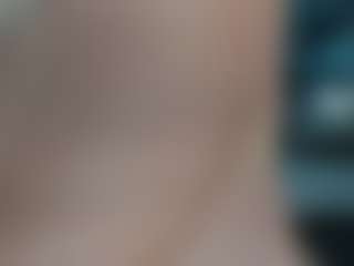 adrianna777's Live Sex Cam Show