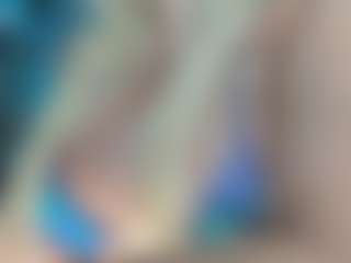 adrianna777's Live Sex Cam Show