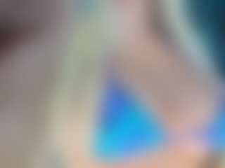adrianna777's Live Sex Cam Show