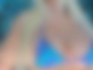 adrianna777's Live Sex Cam Show