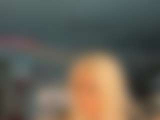 adrianna777's Live Sex Cam Show