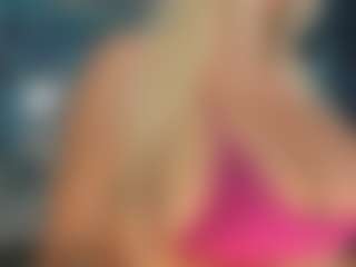adrianna777's Live Sex Cam Show