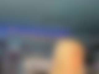 adrianna777's Live Sex Cam Show