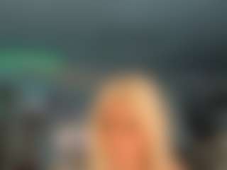 adrianna777's Live Sex Cam Show