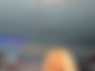 adrianna777's Live Sex Cam Show