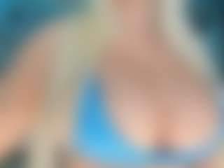 adrianna777's Live Sex Cam Show