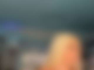 adrianna777's Live Sex Cam Show