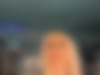 adrianna777's Live Sex Cam Show