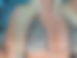 adrianna777's Live Sex Cam Show