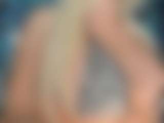 adrianna777's Live Sex Cam Show