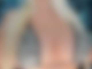 adrianna777's Live Sex Cam Show