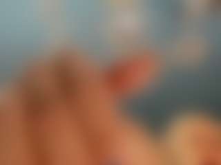 adrianna777's Live Sex Cam Show