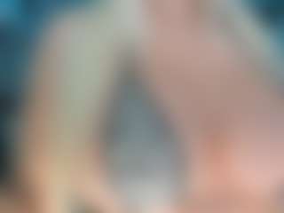 adrianna777's Live Sex Cam Show