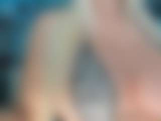 adrianna777's Live Sex Cam Show