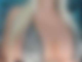 adrianna777's Live Sex Cam Show