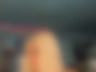 adrianna777's Live Sex Cam Show