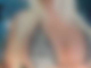 adrianna777's Live Sex Cam Show