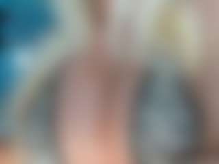adrianna777's Live Sex Cam Show